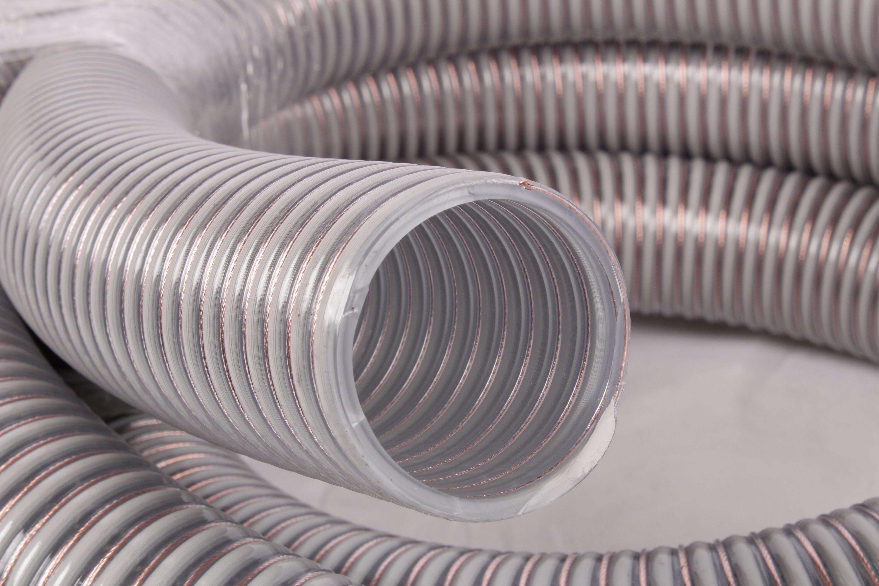 Antistatischer Saugschlauch für Pelletboiler 🛠️, NW 50-51, flexibel und ideal für Pellets. PVC Schlauch mit Spirale.